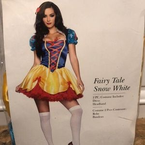Snow White Costume